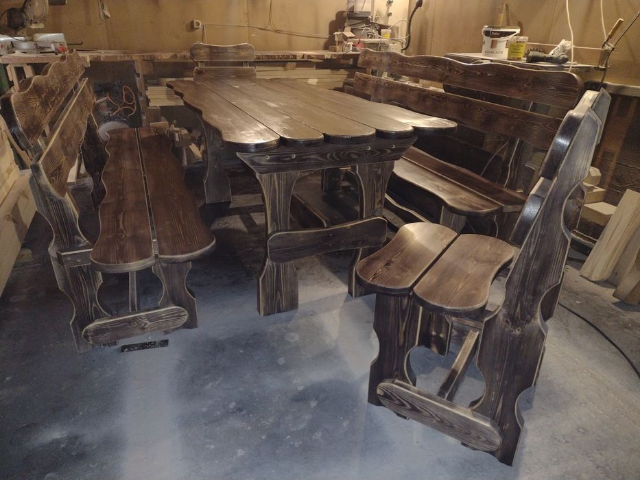 Мебель з дерева, баров,кафе,саун,бани,садовая мебель, под ваш размер.