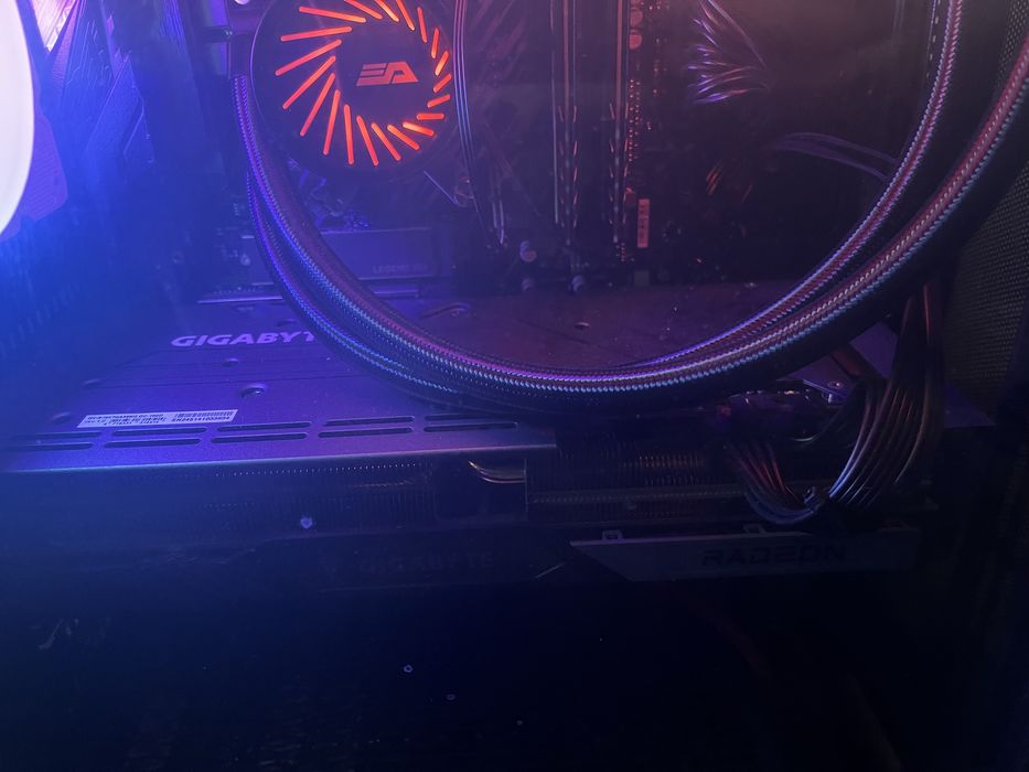 Kopmputer AMD Ryzen 7 5700X i RX 7800 XT 16GB  RAM DDR4 32GB 3600MHz