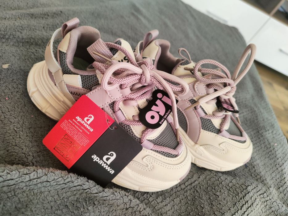 Sneakersy dla dziewczynki