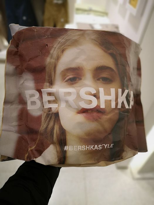 Bershka szpilki czarne 36
