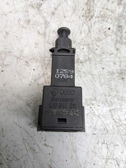 VW Audi Seat Skoda Czujnik Światła Stopu