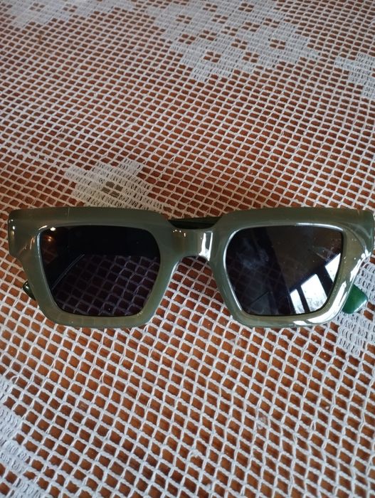 Очки зеленая оправа