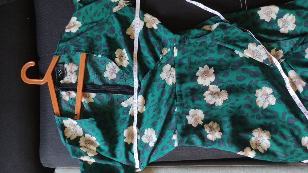 Sukienka letnia zwiewna w kwiaty rozm S/M