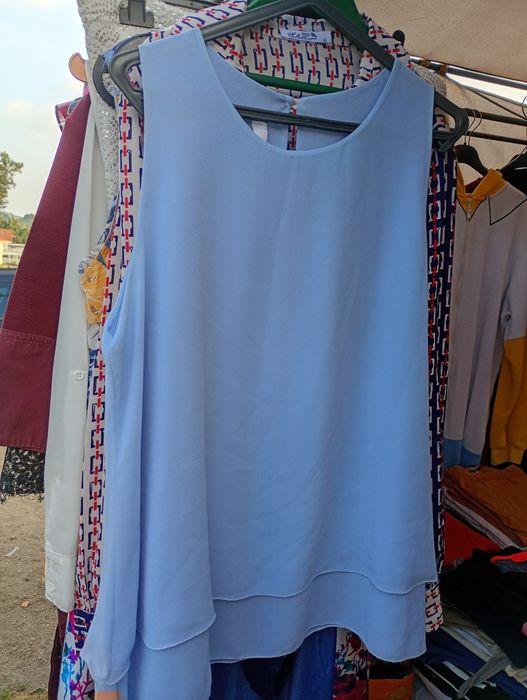 Roupa e calçado semi novo 1€ apenas