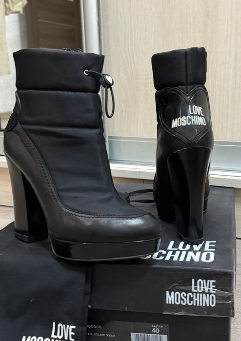 Чорні жіночі черевики Love Moschino 40 р. Оригінал