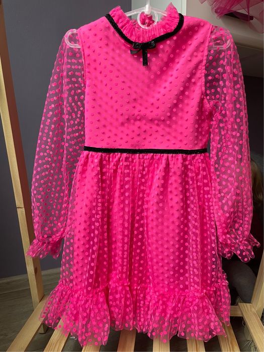 Сукня нарядна на 3-4 роки