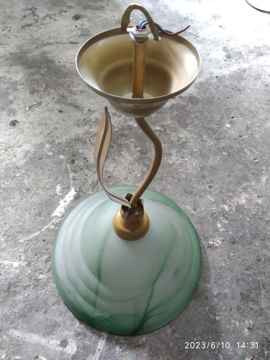 Żyrandol pojedynczy,szklany,oprawka E27