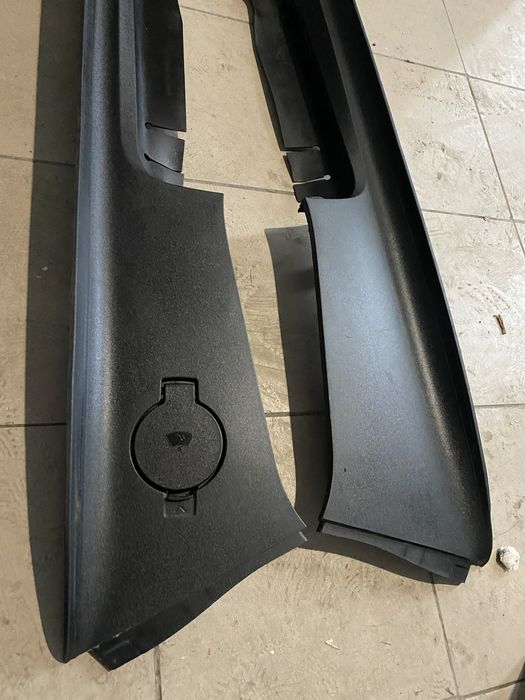 Пікапотний пластик , накладка крила Rivian R1T R1S