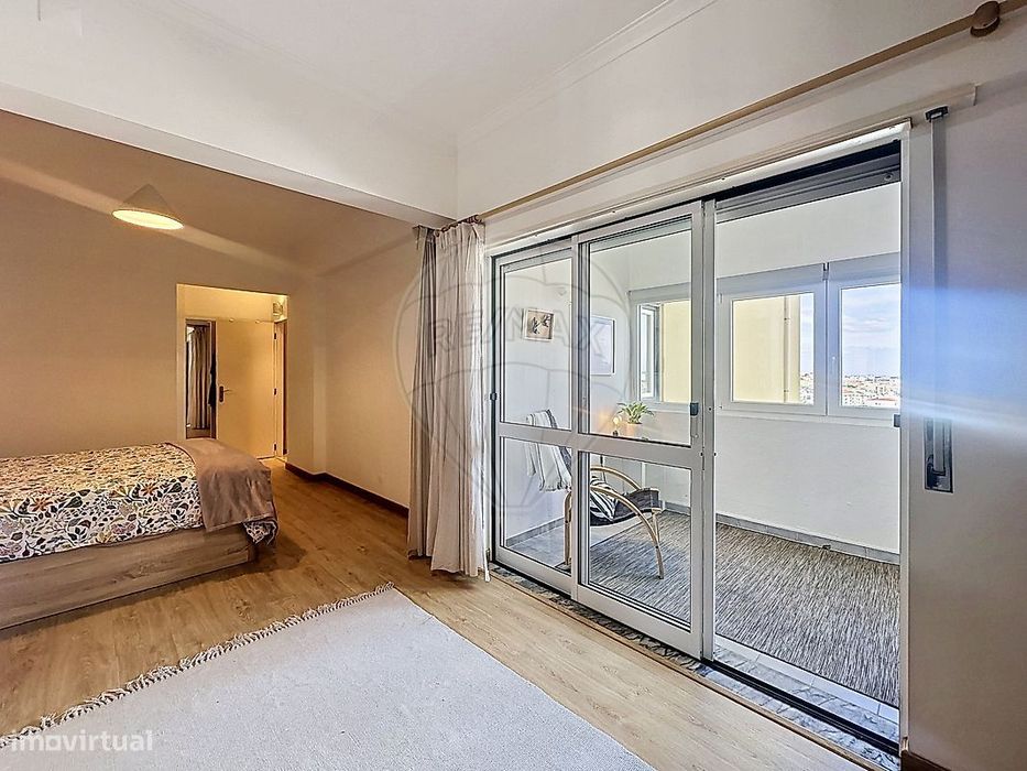 Apartamento T4 para venda