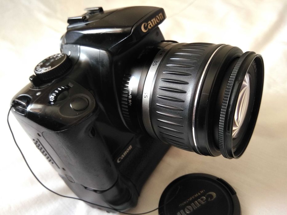 Продам фотоапарат Canon EOS 400D