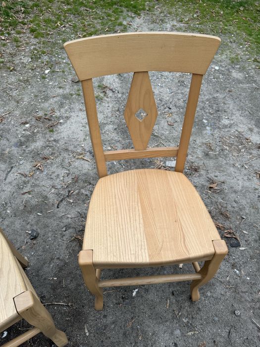 Стілці деревьяні 2шт