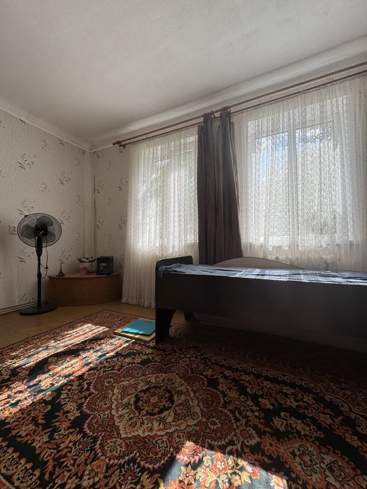 Продаж будинку і зем ділянки/Сонячне