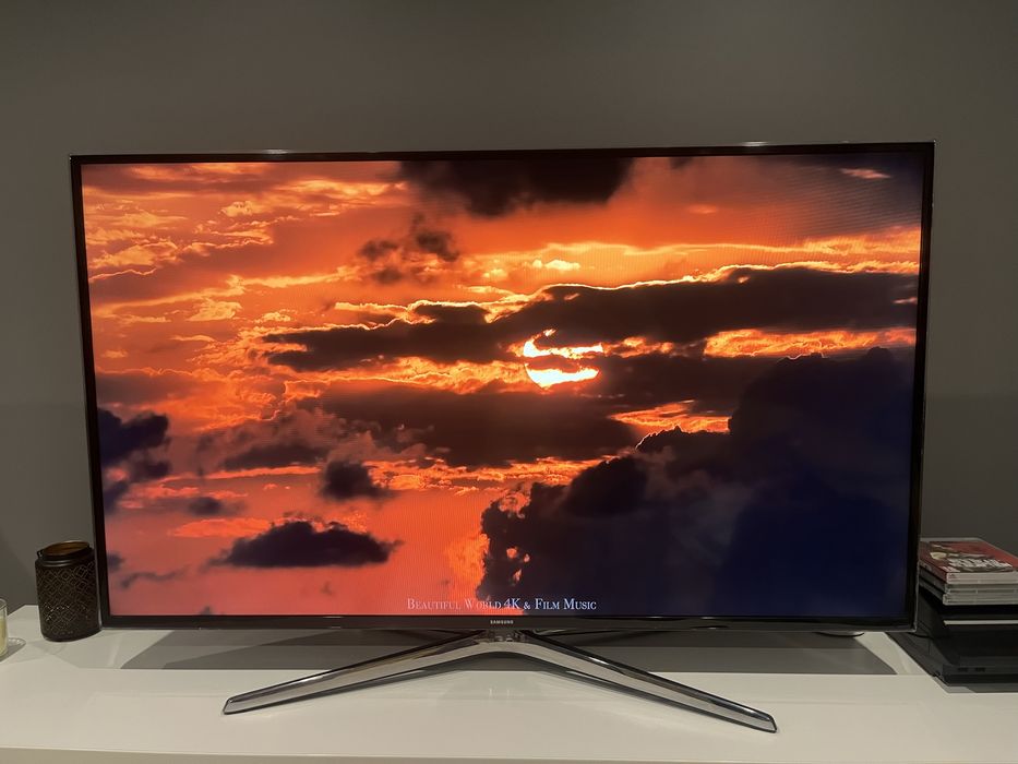 Sprzedam telewizor Samsung Smart TV 48” Full HD 3D – model UE48H6400AW.