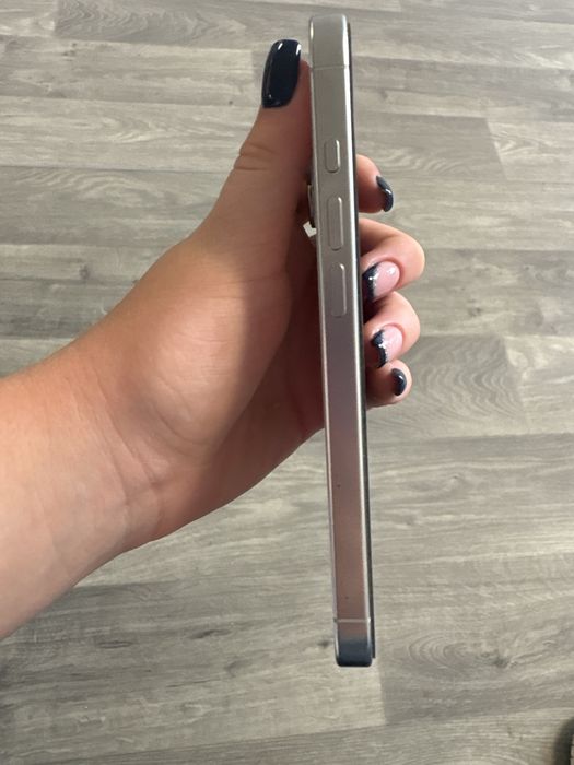 iPhone 16 pro,256gb,e-sim
