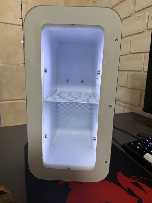 Холодильник Red Bull