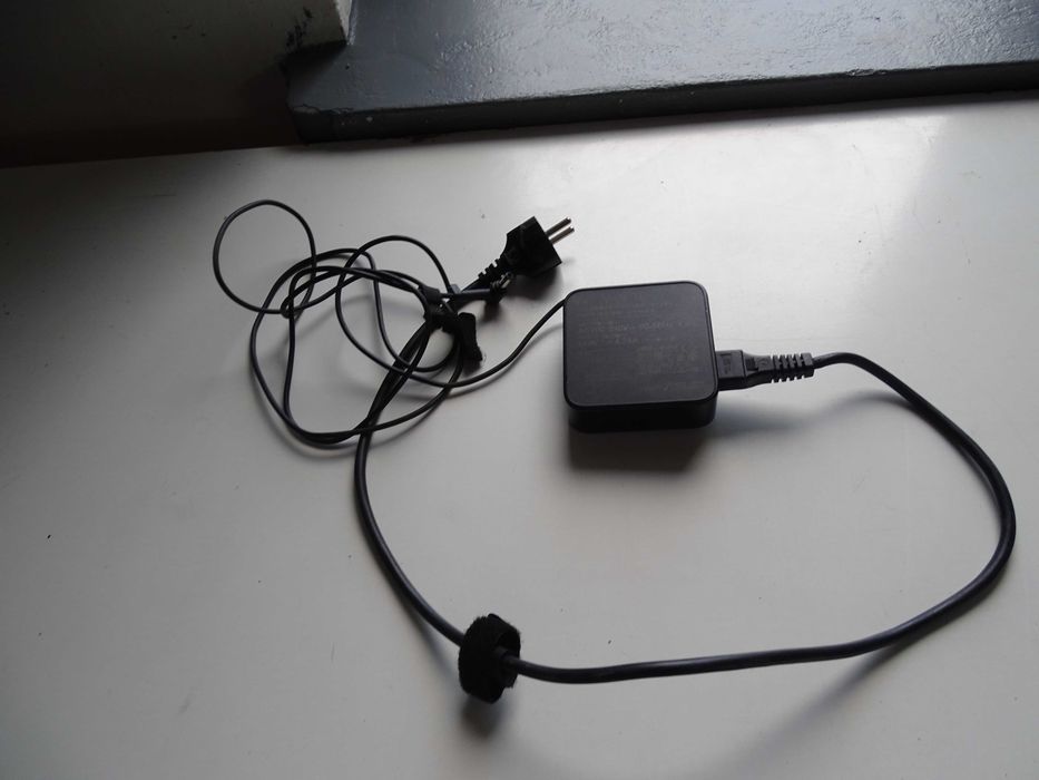 zasilacz asus adp 90 yd-b
