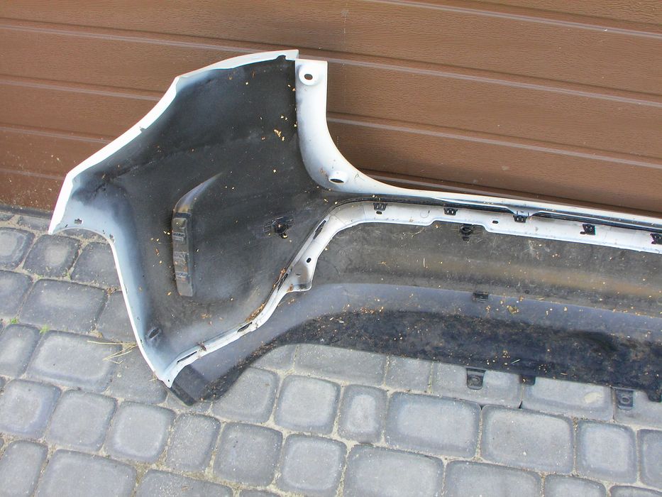 Toyota yaris cross 20-  zderzak tył
