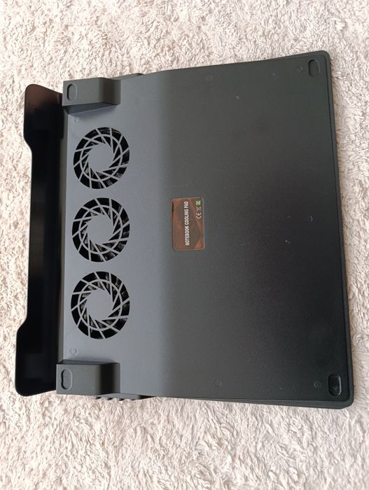 Base refrigeradora para portátil