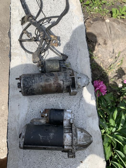 Продам стартер Мерседес 124  190 W 201