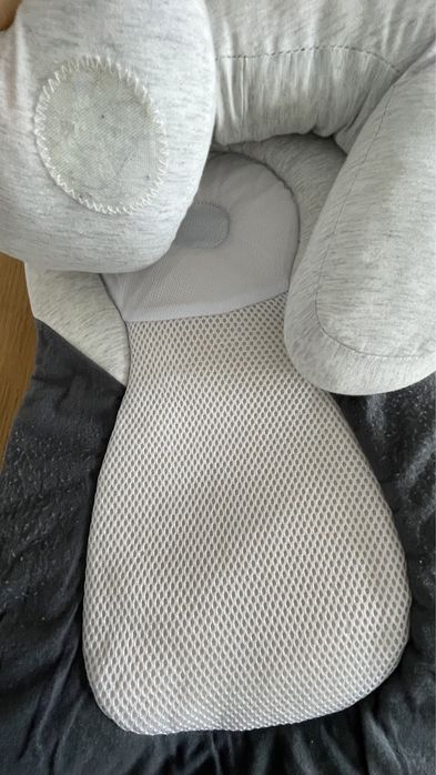 Ninho/almofada de bébè