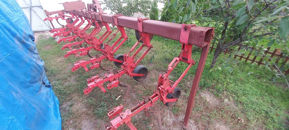 Мотига міжрядна з транспортним