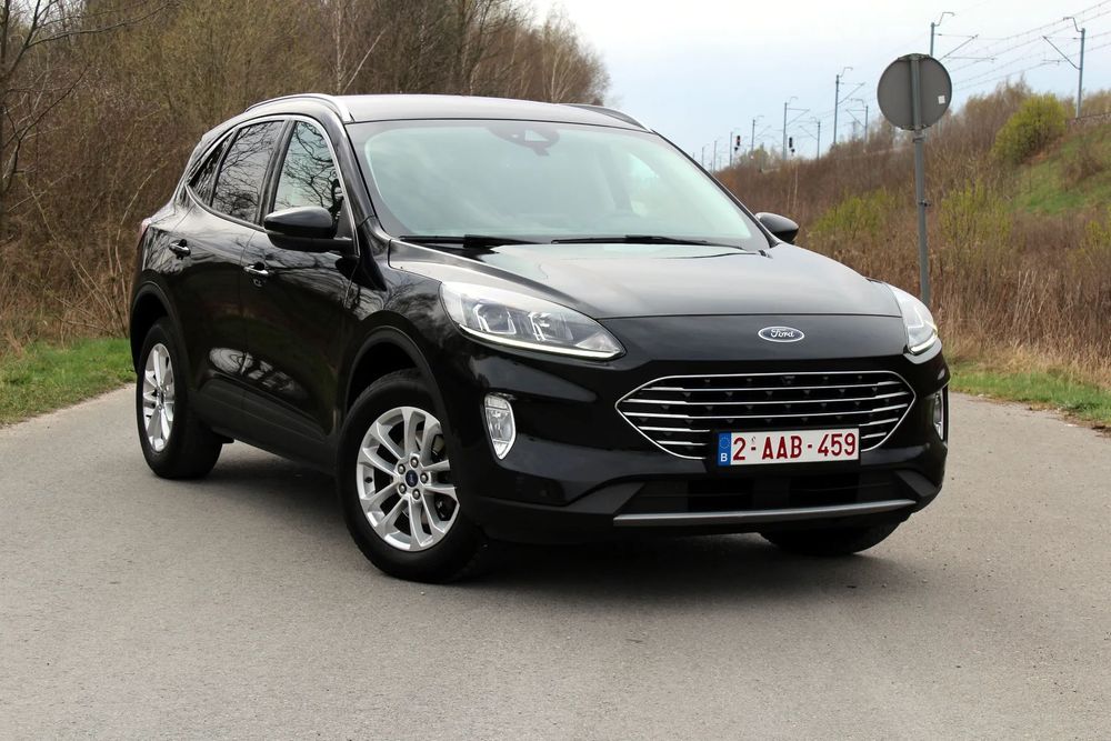 Ford Kuga Manual 2xKamera BLIS Cyfrowe Zegary Pakiet Zimowy Bezwypadkowy