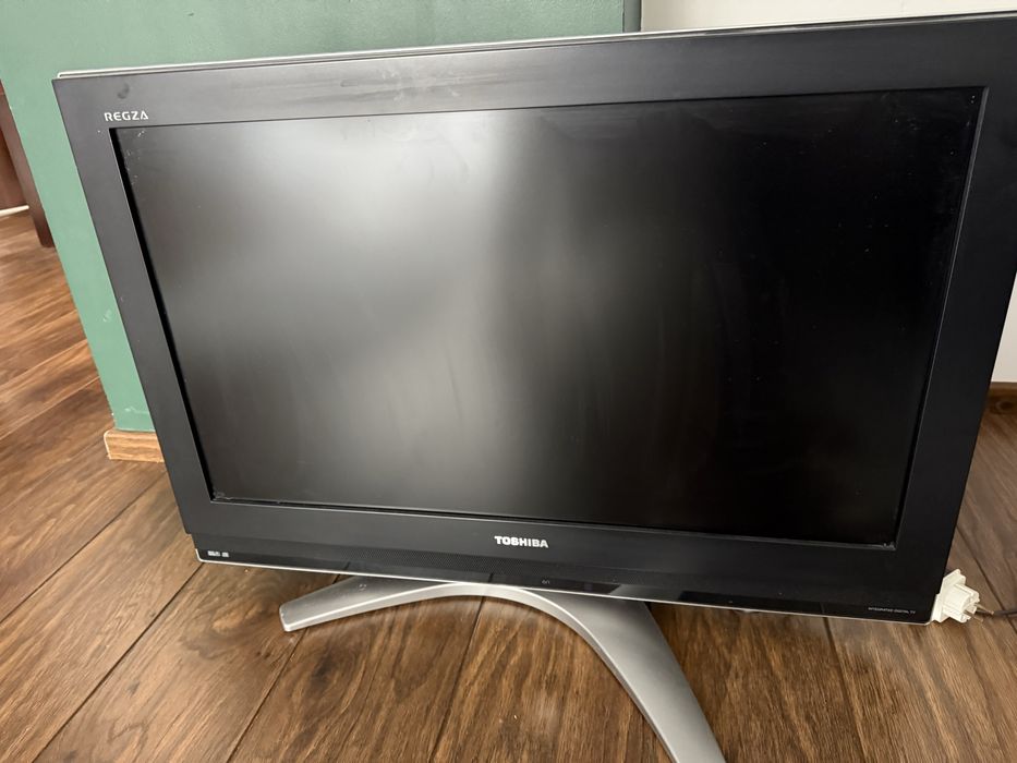 Telewizor TOSHIBA