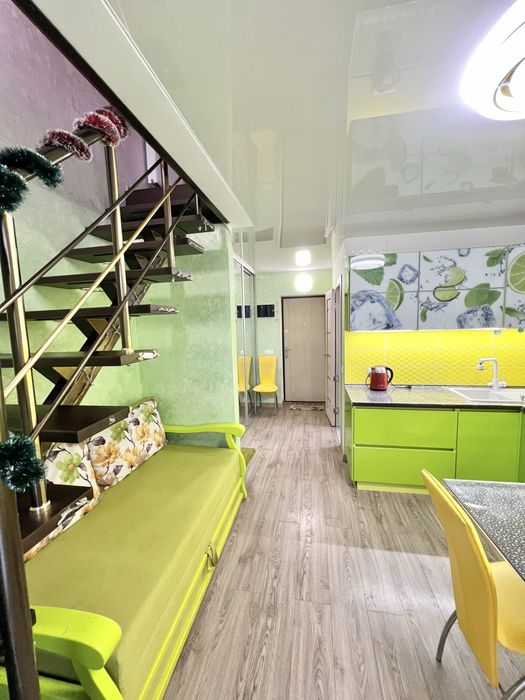 ЖК Смарт с ремонтом, мебелью,техникой,паркингом, кладовкой. от хозяина