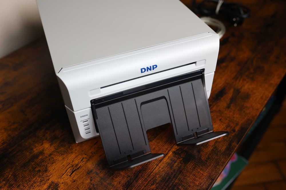 Drukarka fotograficzna  DNP DS620 + 2 opakowania papieru