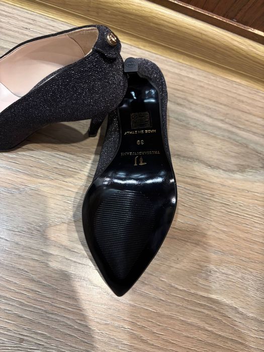 Trussardi каблуки