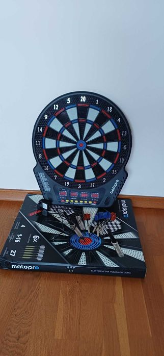 Dart MATEPRO - elektroniczna tablica