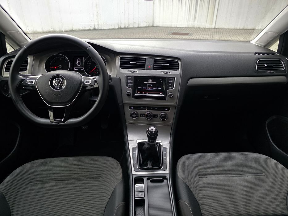 VW Golf Variant Sport 1.6TDI 105CV  - Imaculada
