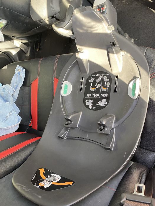 Автокрісло Cybex Cloud Z i-Size з базою Isofix