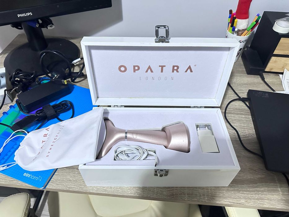 SYNERGY NECK- By opatra  London