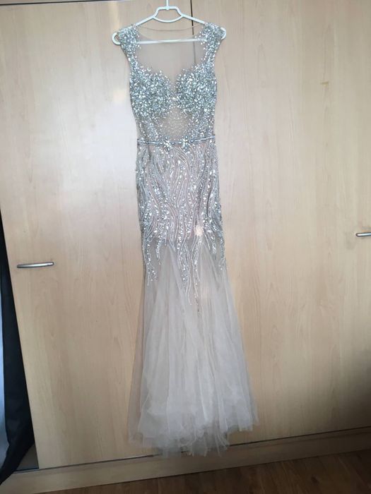 Вечірнє/випускне плаття. Возможен торг/сросно