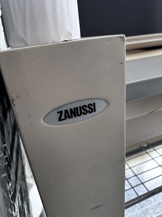 Calhandra Zanussi Profissional