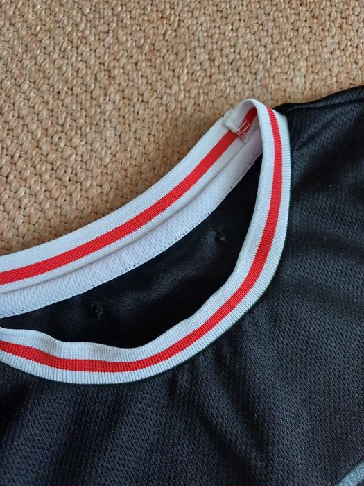 T-shirt sportowy czarny  FILA r. S