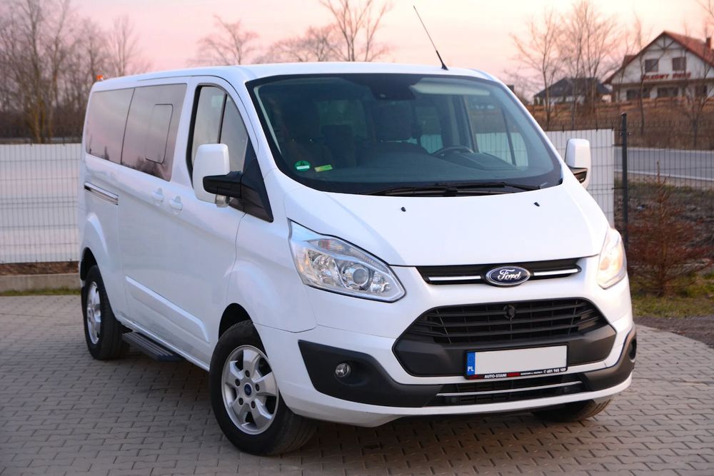 Ford Transit Custom 9-osobowy L2H1 Long 2.0TDCI 130KM 2016r. Długi
