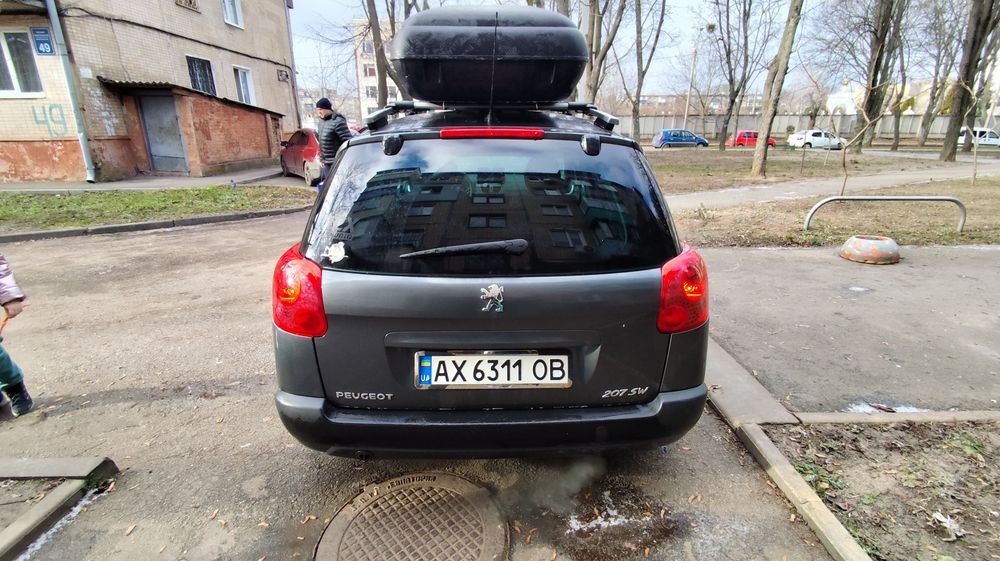 Peugeout 207 sw 1.4 2009