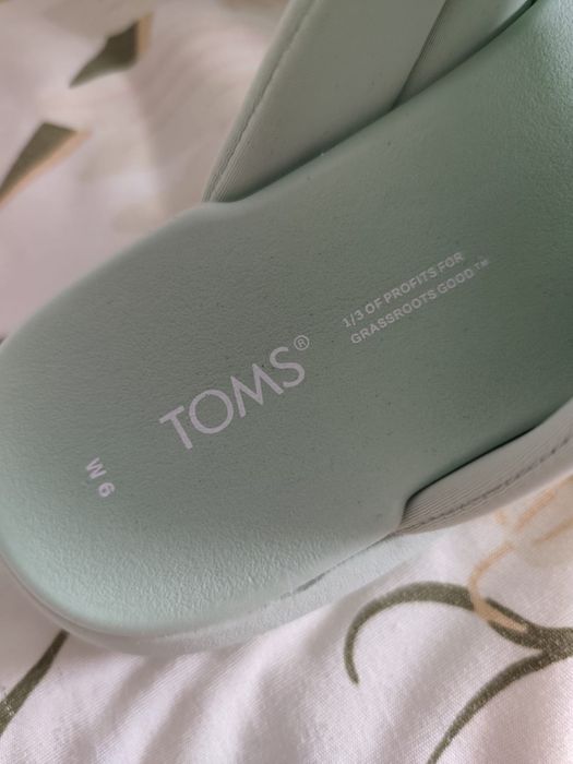 Klapki damskie TOMS 36-37