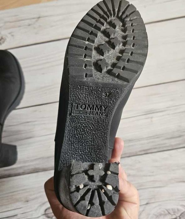 Botki Tommy Hilfiger Essential Heeled  37 (23cm)