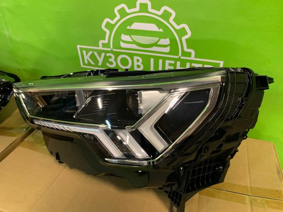 Решітка радіатора Audi Q3 83a 2019 - 2025 в НАЯВНОСТІ решетка бампера