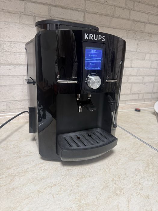 Кавомашина Krups EA82 compact