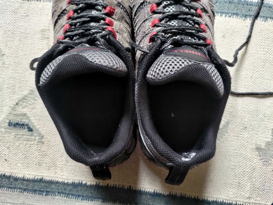 Merrell – Ténis estilo Bota – bastante Confortáveis – Tamanho: 43