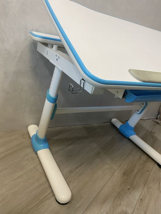 Зростаюча парта трансформер mealux/ растущая парта эво кидс