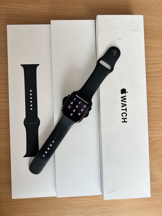 Apple Watch SE 44mm 2 покоління
