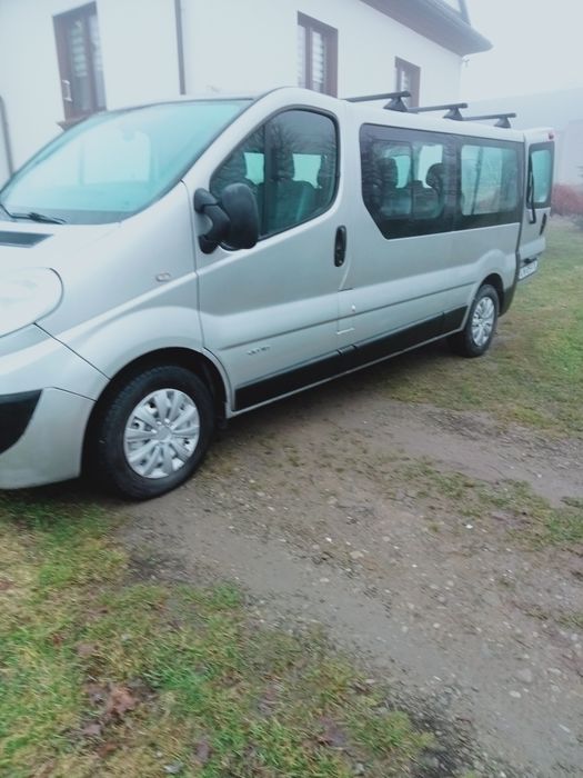 Sprzedam Renault Trafic Niski przebieg !!!