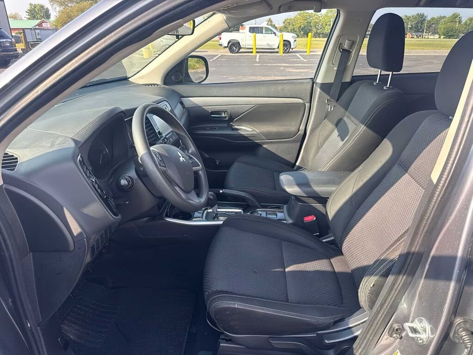 Mitsubishi Outlander GT S-AWC      2018