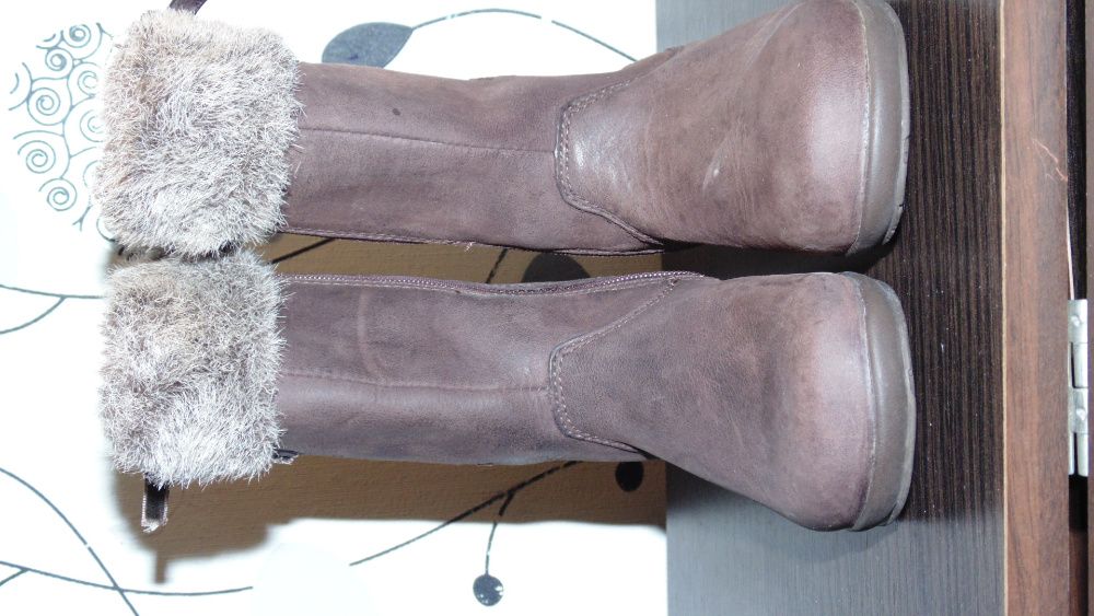 Детские зимнии сапожки Clarks Gore-tex 25 размера стелька 15см