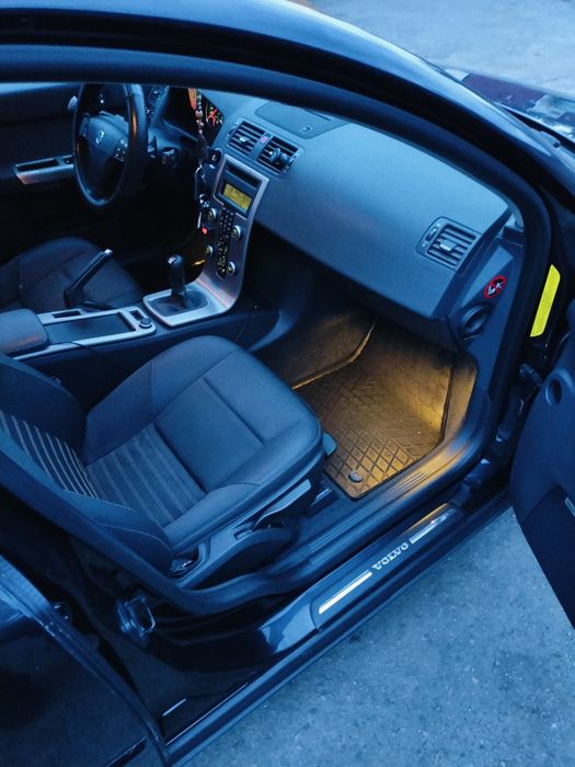 Продам  надійний автомобіль